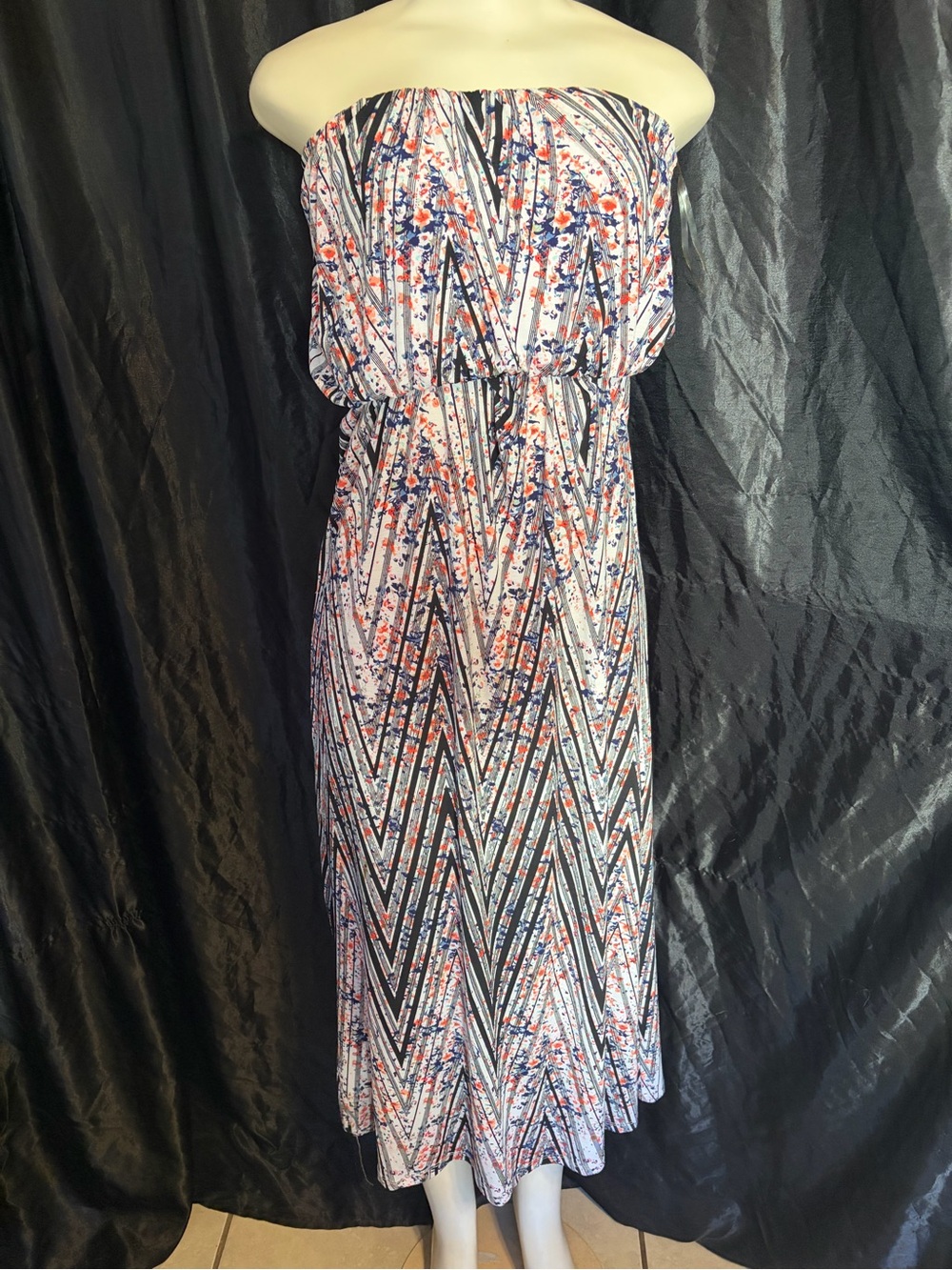 Trixxi Strapless Chevron & Floral Midi Dress in Navy and Coral